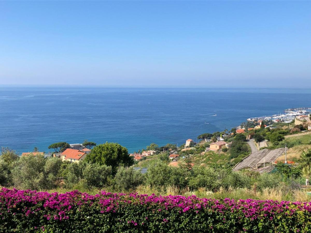 La Casa Di Sissi B&B Sanremo Exterior photo